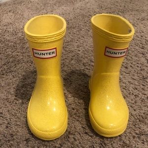 NWOB Hunter Girls Toddler Size UK 4 US 5 Boots